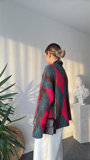 Gabriela Polo Yaka Renkli Baklava Desenli Kazak