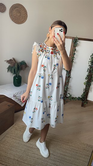 Zara Model Nakışlı Poplin Elbise