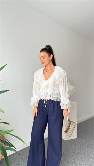 Marka Model Dantel Detaylı Bluz