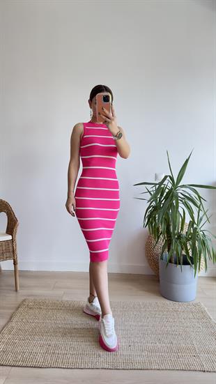 Nisen Kolsuz Çizgili Pembe Triko Elbise 