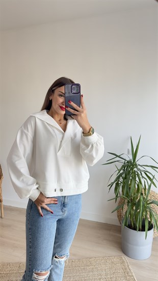 Gömlek Yaka Beyaz Sweat