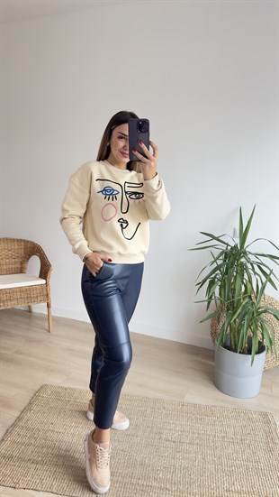 Nakış Yüz Figürlü Bej Sweat