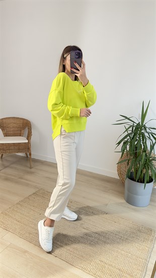 İki İplik Yazılı Yeşil Sweat