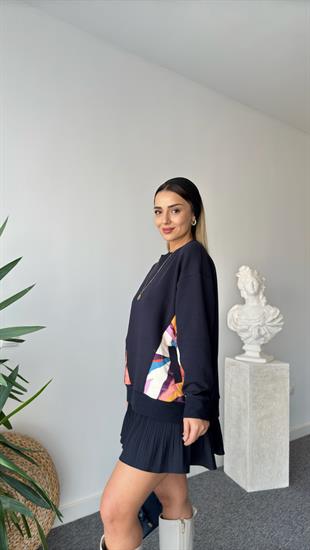 Cepleri Renkli Lacivert Sweatshirt