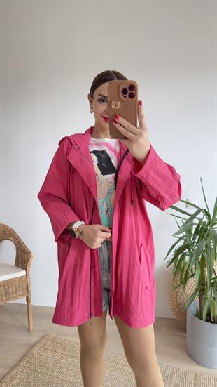 Madis Oversize Pembe Yağmurluk 