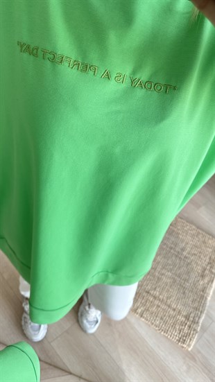 İki iplik Yazılı Salaş Yeşil Sweat