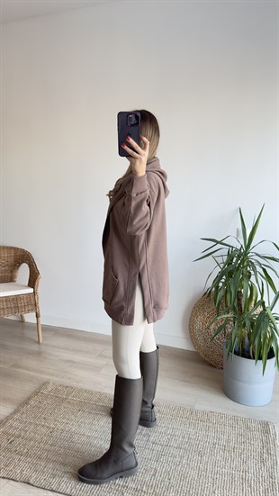 Şardonlu Yanları Yırtmaçlı Kahve Sweatshirt