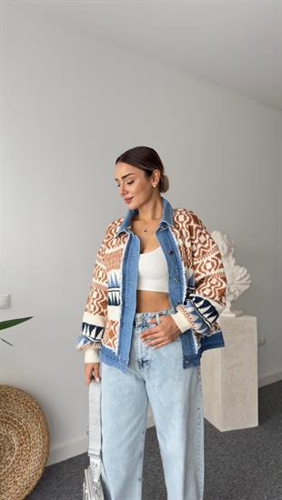 Kot Detay Karışık Desen Tok Doku Hırka