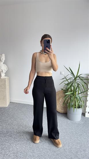 Elin Siyah Triko Pantolon