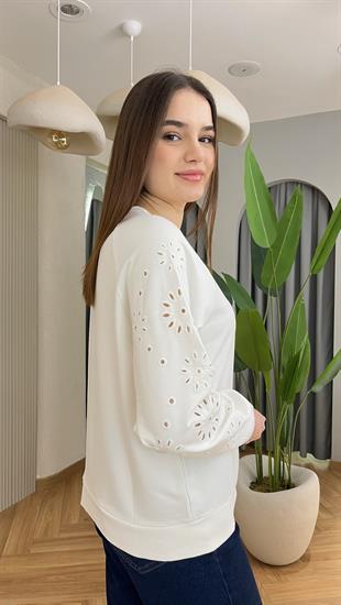 Beyaz Kol Brodeli Sweatshirt