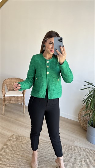  Gold Düğmeli Yeşil Ceket