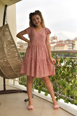 Pembe Çiçekli Elbise