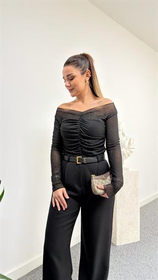 Siyah Fils Büzgülü Taşlı Bluz