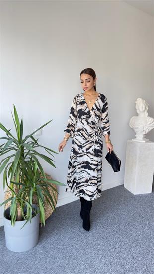 Büzgü Detay Mng Zebra Desenli Elbise