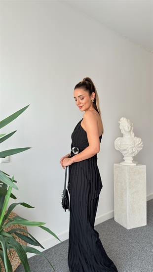 Kolsuz Usez Siyah Bluz Pantolon Takım