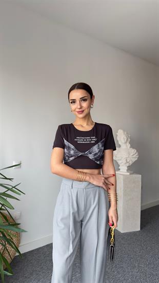Elita Yazı Detaylı Siyah Tshirt