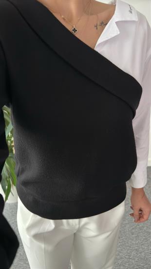 Yaka Yazılı Gömlek Detaylı Siyah Triko