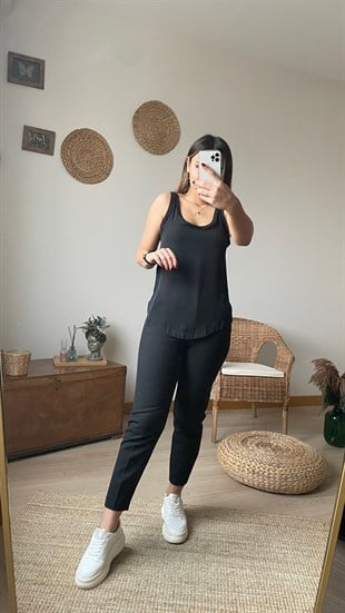 Siyah Basic Atlet