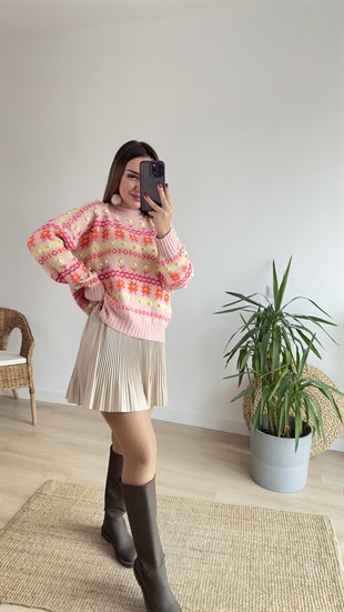 Pembe Etnik Desenli Bisiklet Yaka Kazak