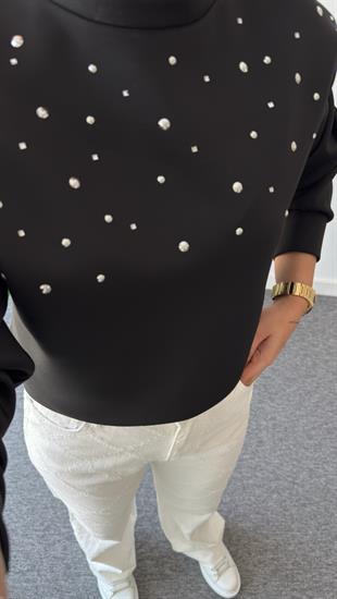 Siyah Ravev Aksesuarlı Scuba Sweat