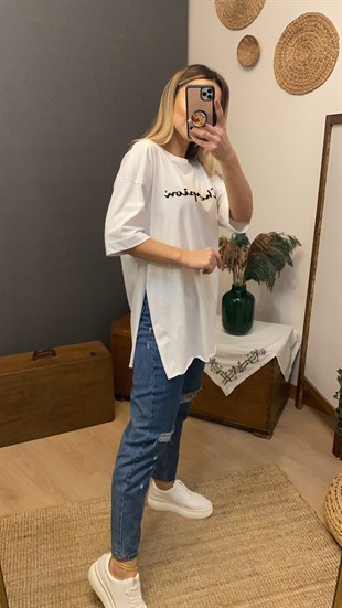 Nakışlı Champion Beyaz Tshirt