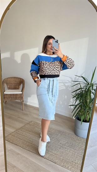 Mavi Şerit Detaylı Leopar Sweat