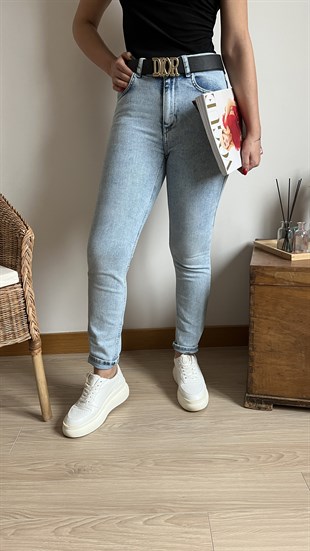 Orijinal Marka Yıkamalı Jean