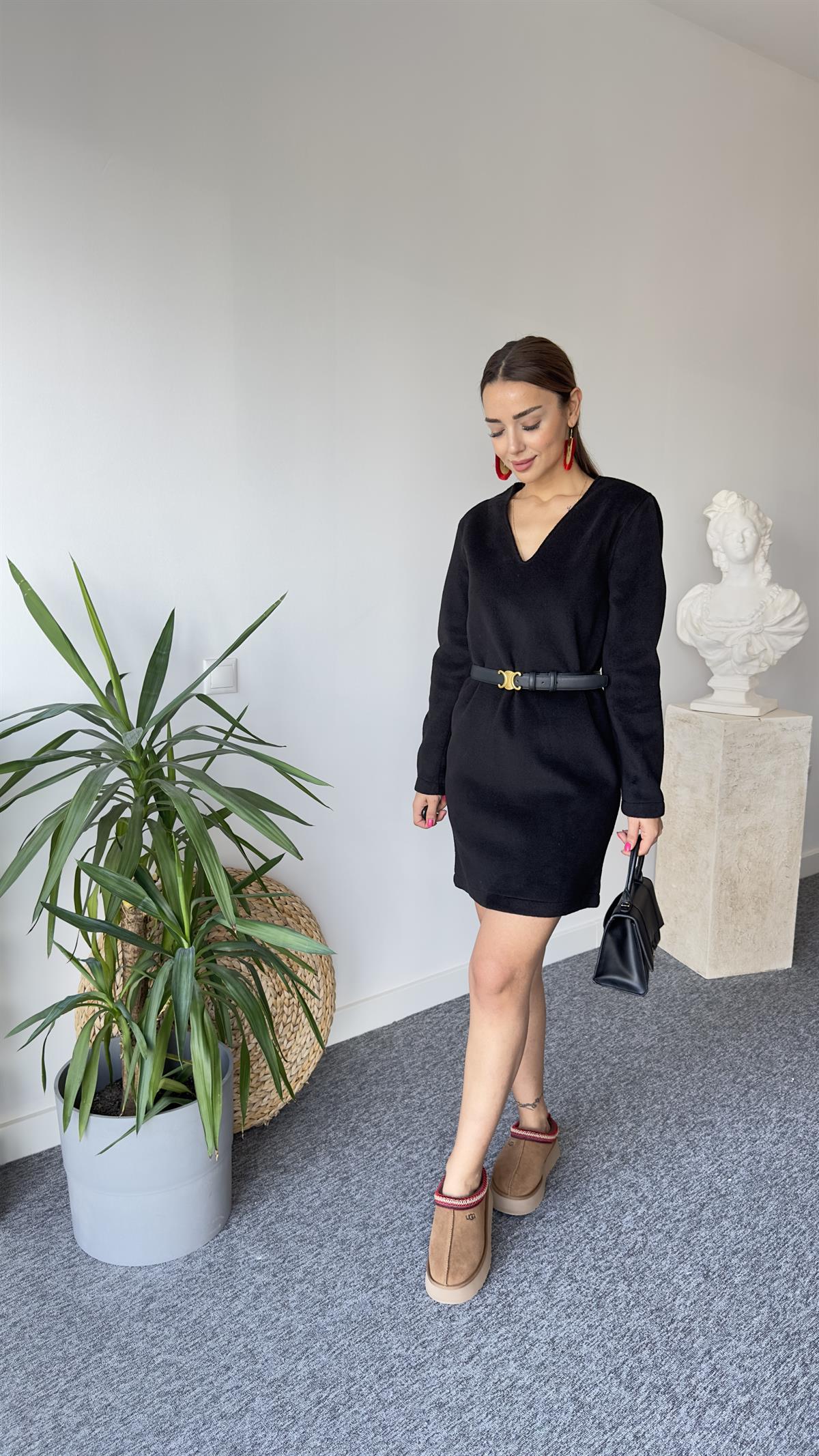 Kaşe Mas Model V Yaka Elbise