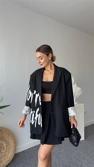 Libby Yazı Detaylı Siyah Blazer Ceket