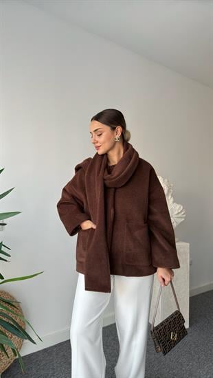 Yuthi Kaşkol Detaylı Astarlı Kahve Kaban