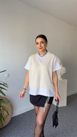 V Yaka Bej Süveter Detaylı Bluz