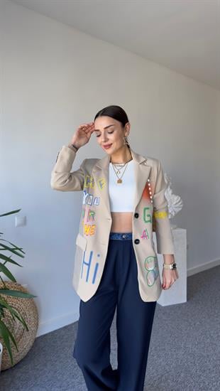 Bej Önü Renkli Baskı Detay Tasarım Blazer 