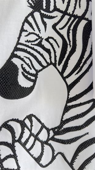 Zebra İşlemeli Beyaz Tshirt