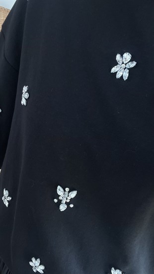 Taşlı Siyah Sweatshirt