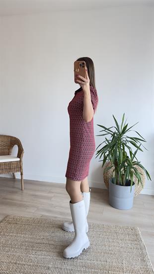 Kırmızı Siyah Polo Yaka Elbise 