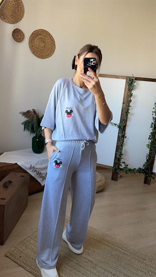 Sırtı Mickey Detaylı Gri Eşofman Takımı	