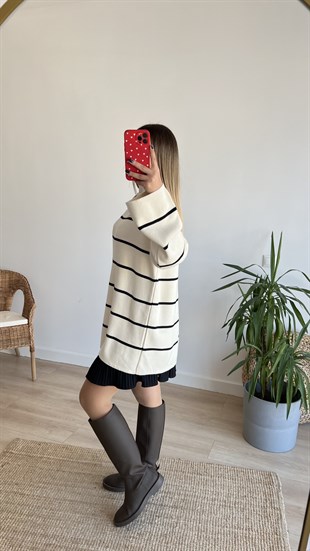 Dik Yaka Çizgili Ekru Tunik