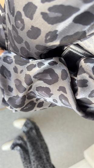 Gri Leopar Desenli Bel Lastikli Pantolon