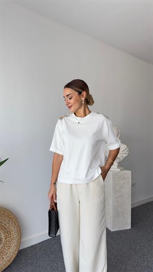 Omuzları Taşlı Marka Model Beyaz Tshirt