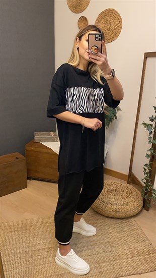 Zebra Baskılı Siyah Tshirt 