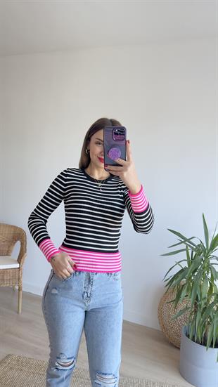 Pembe Renk Geçişli Triko