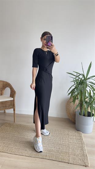 Halka Detaylı Siyah Elbise 