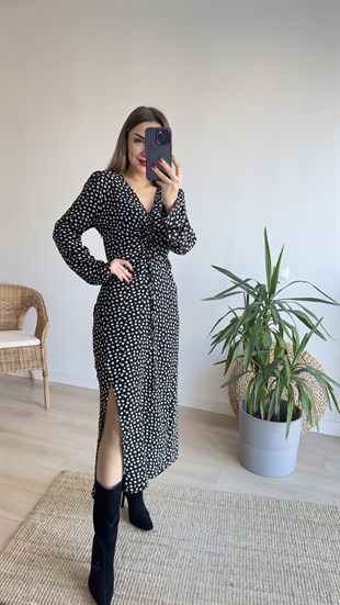 Çiçek Desen Büzgü Detaylı Siyah Elbise 