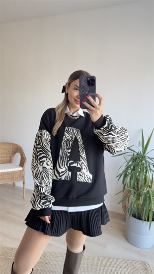 A Baskı Zebra Detaylı Siyah Sweat