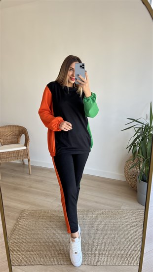 Renkli Şerit Detaylı İki İplik Eşofman Takımı