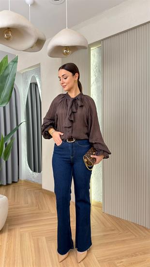 Queana Fular Detaylı Kahve Gömlek