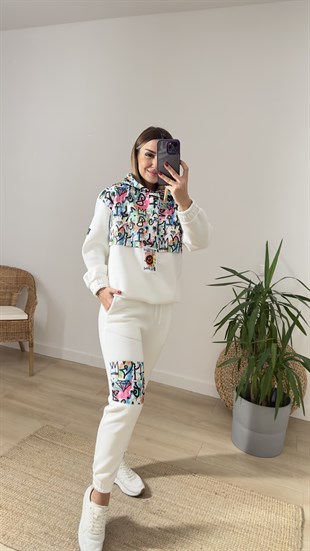 Şardonlu Tasarım Beyaz Eşofman Takımı