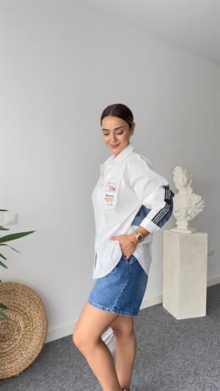 Randy Etiket Ve Sırt Detaylı Beyaz Gömlek