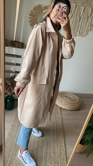Kapüşonlu Önden Cepli Bej Trenchcoat