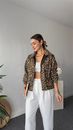 Nasci Taş Detaylı Astarlı Leopar Ceket